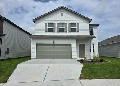 121 Blazilmar Ln - Photo 1