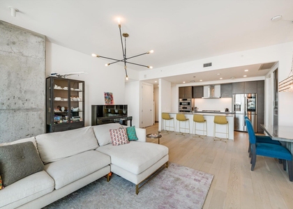 301 West Ave - Photo 1