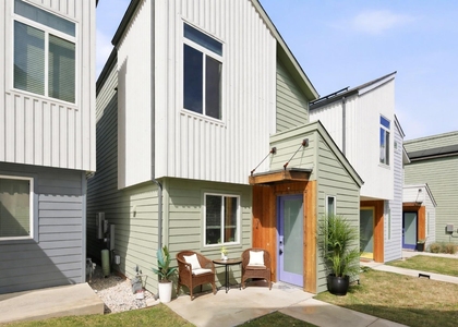 814 N Bluff Dr - Photo 1