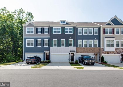 7989 Patterson Way - Photo 1