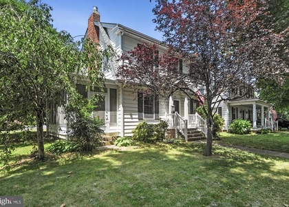 19 Elm Terrace - Photo 1