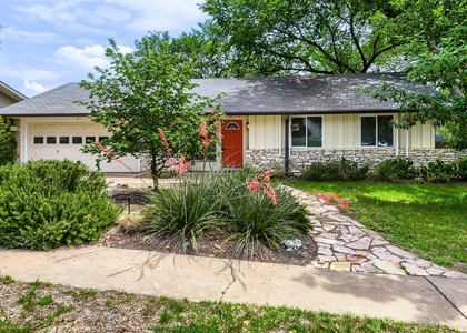 2501 Audubon Pl - Photo 1