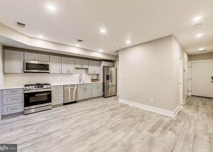 1444 Harvard Street Nw - Photo 1