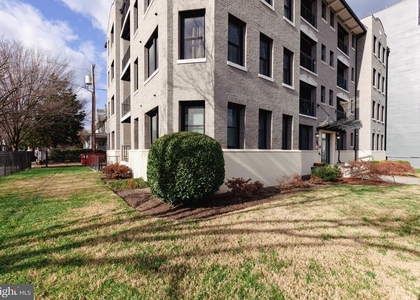 4800 Georgia Avenue Nw - Photo 1