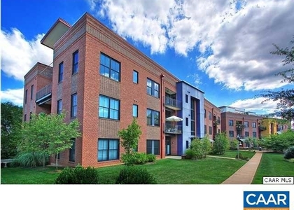 202 Douglas Ave - Photo 1