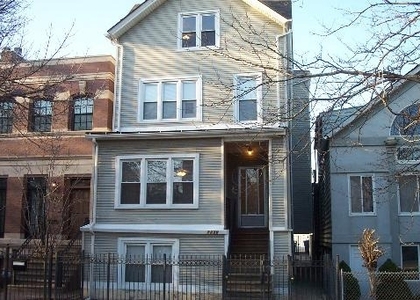 1230 W Wellington Avenue - Photo 1