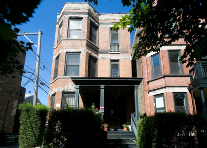 3614 N Bosworth Avenue - Photo 1