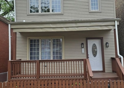 6834 S Dorchester Avenue - Photo 1