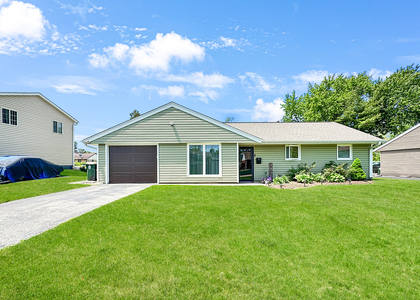 7830 Sprucewood Avenue - Photo 1