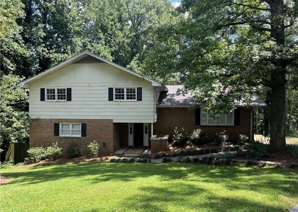 2745 Cardinal Lake Circle - Photo 1
