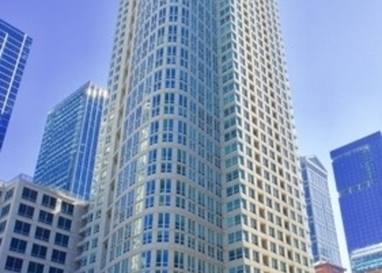 345 N La Salle Drive - Photo 1