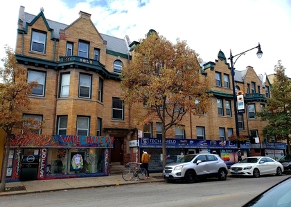 3508 N Broadway Street - Photo 1