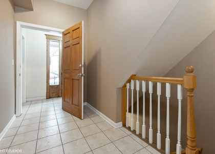 5414 W Montrose Avenue - Photo 1