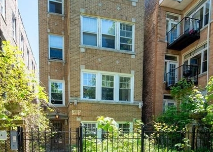 4825 N Sawyer Avenue - Photo 1