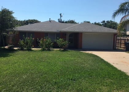 1221 Marine Drive - Photo 1