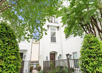 4212 Dickson Street - Photo 1