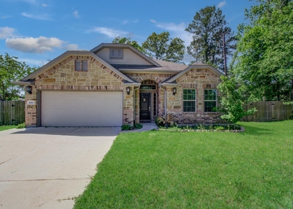1011 Veer Drive - Photo 1