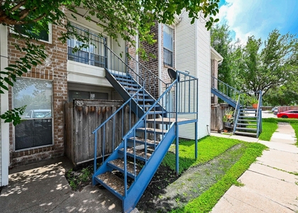 3900 Woodchase Drive - Photo 1