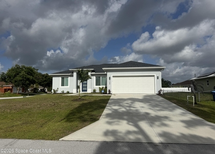 3198 Wessel Avenue Se - Photo 1
