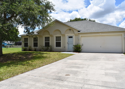 1019 Early Drive Nw - Photo 1
