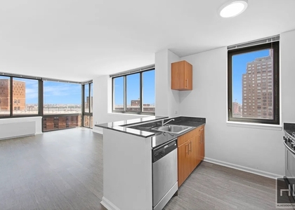 East 92nd Street - Photo 1