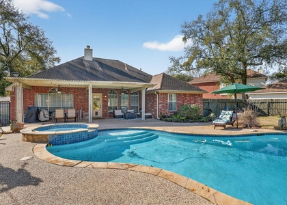 502 Ernst Court - Photo 1