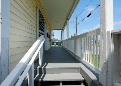 1213 28th St - Photo 1