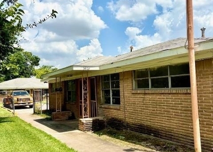3406 E Lockwood Drive - Photo 1