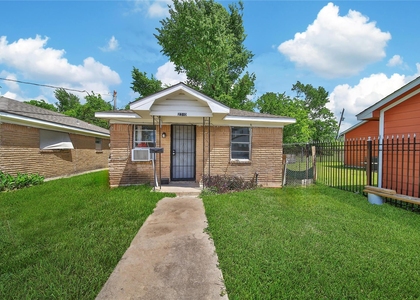 2310 Kabee Street - Photo 1