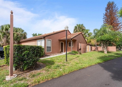 652 Saint Jhons - Photo 1