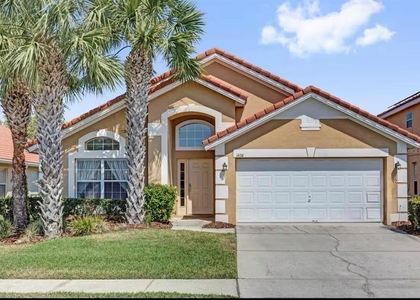 1438 Solana Circle - Photo 1