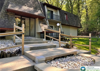 3028 S Pike Avenue - Photo 1