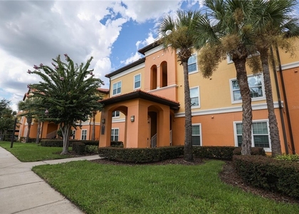 5451 Vineland Road - Photo 1