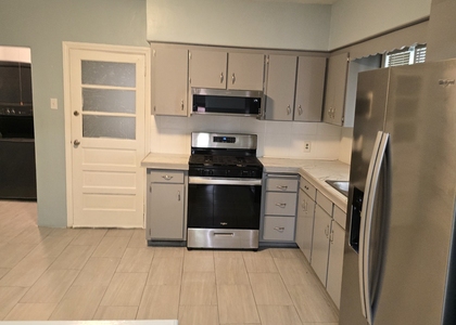 25 Curtin Avenue - Photo 1