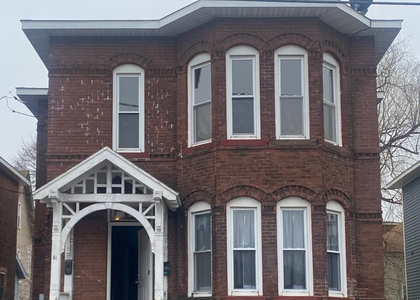 51 Grand Street - Photo 1