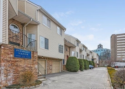 33 Pleasant Street - Photo 1