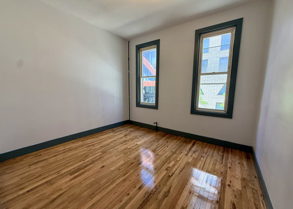 132 Melrose Street - Photo 1