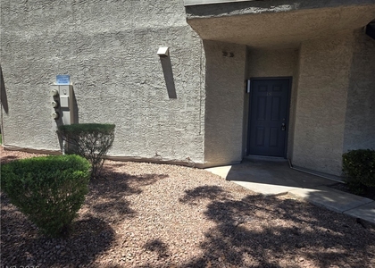 6250 W Flamingo Road - Photo 1