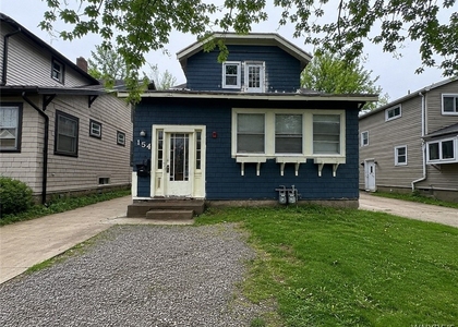 154 W Winspear Avenue - Photo 1
