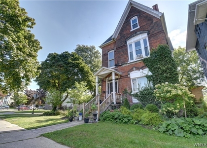 54 Normal Street - Photo 1