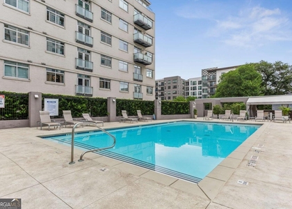 805 Peachtree Street Ne - Photo 1