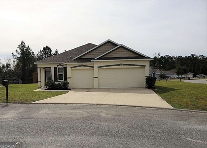 110 Cedar Circle - Photo 1