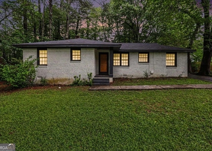 3743 Poplar Drive - Photo 1