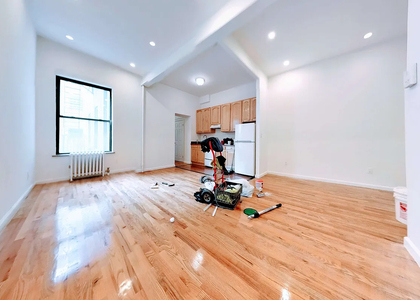 176 2nd Avenue - Photo 1