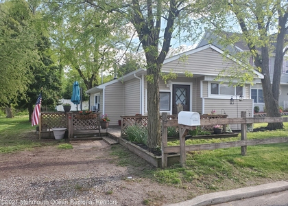 16 Leocadia Court - Photo 1