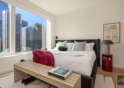 10th Avenue - Photo 1
