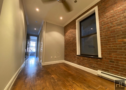 W 108th St - Photo 1