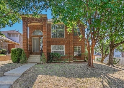 588 Lake Forest Drive - Photo 1