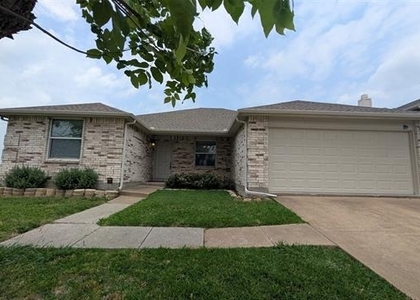 1112 Ann Drive - Photo 1