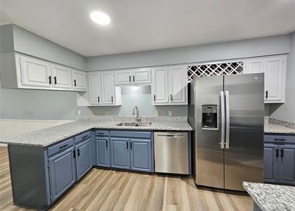 1124 Kathy Lane - Photo 1